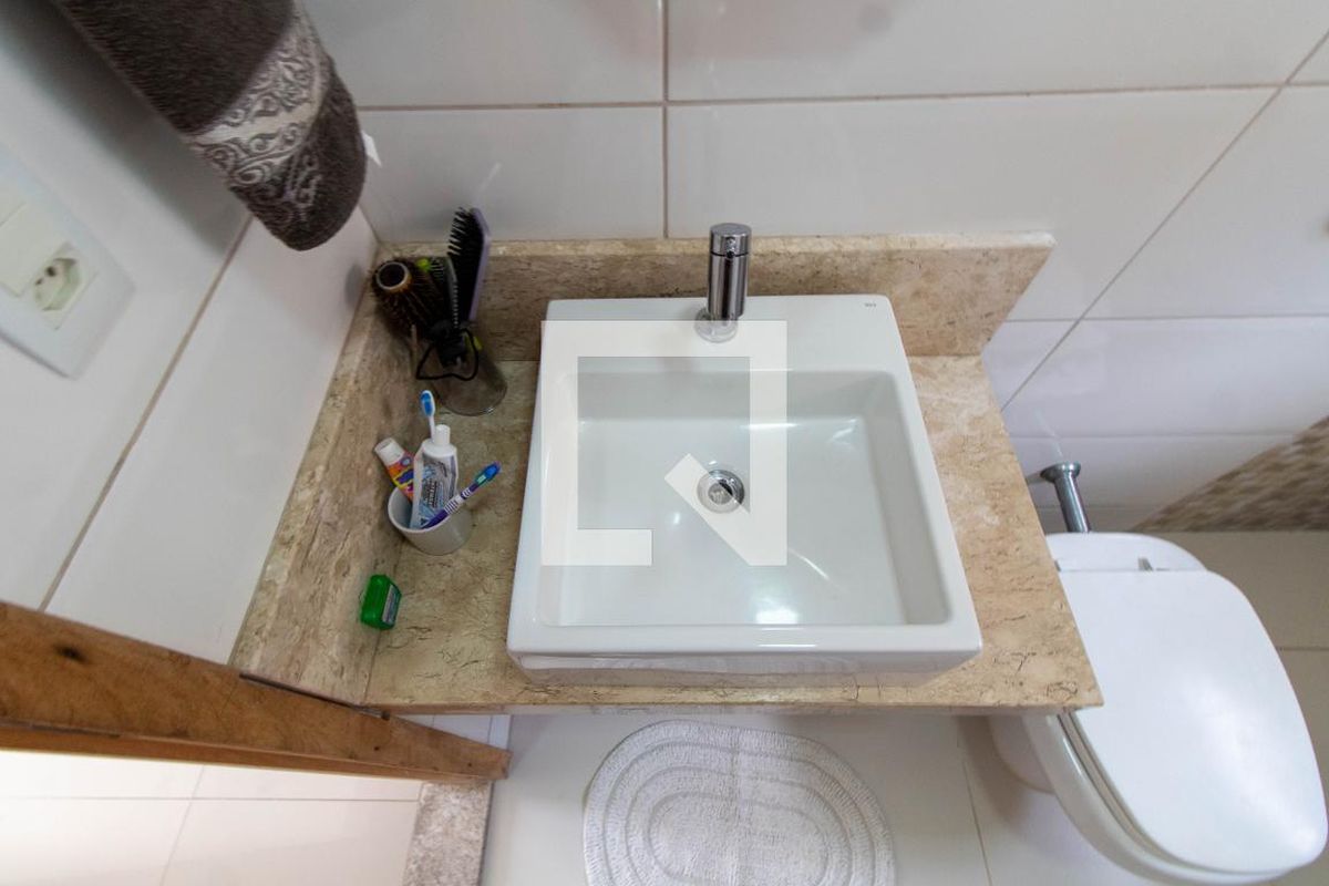 Casa à Venda - Jardim Santana, 3 Quartos,  136 m2 em , Campinas - sp | SoloBR