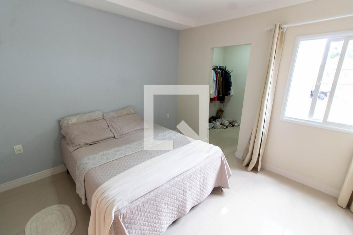 Casa à Venda - Jardim Santana, 3 Quartos,  136 m2 em , Campinas - sp | SoloBR