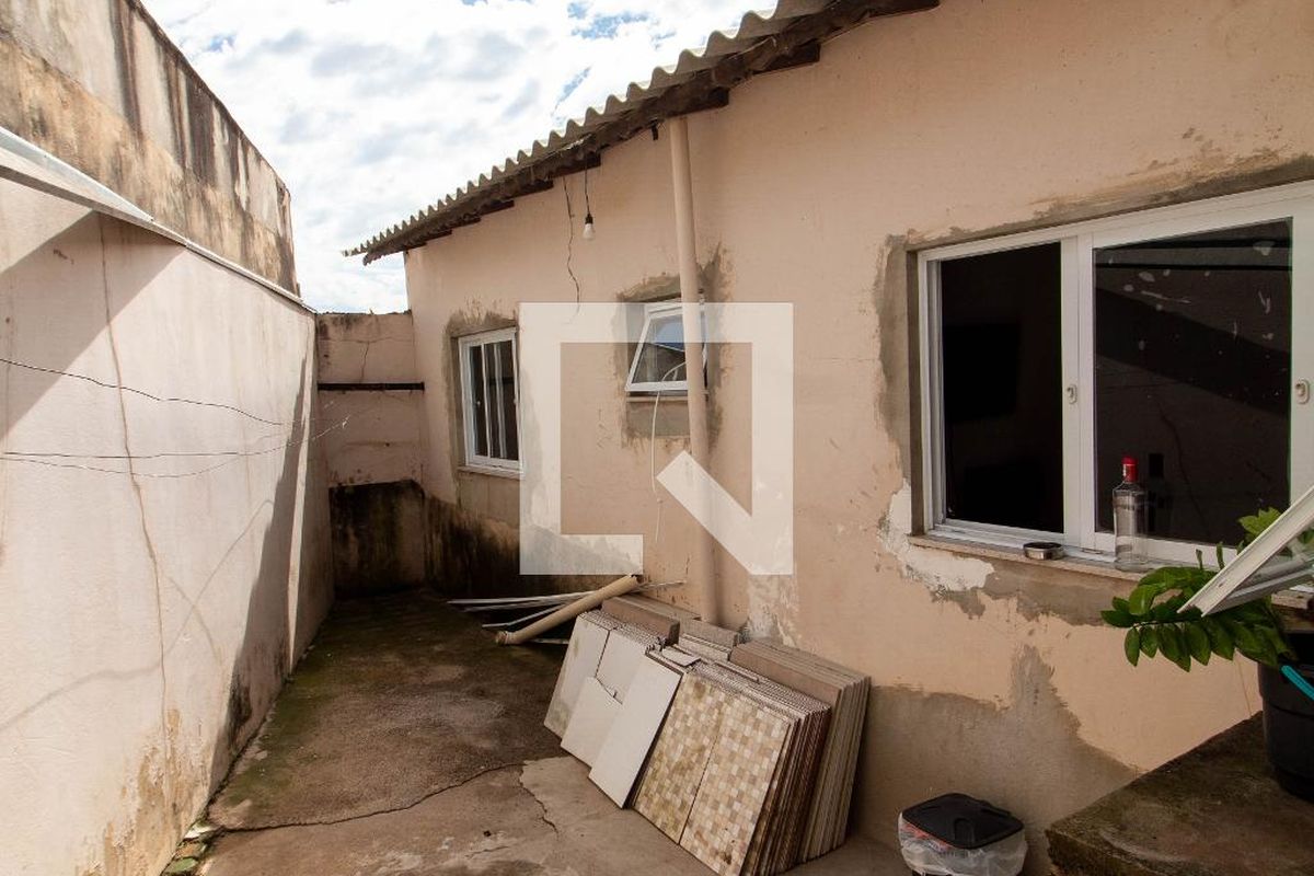 Casa à Venda - Jardim Santana, 3 Quartos,  136 m2 em , Campinas - sp | SoloBR