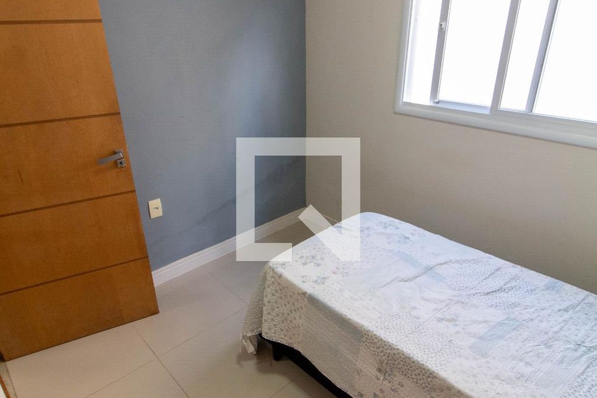 Casa à Venda - Jardim Santana, 3 Quartos,  136 m2 em , Campinas - sp | SoloBR
