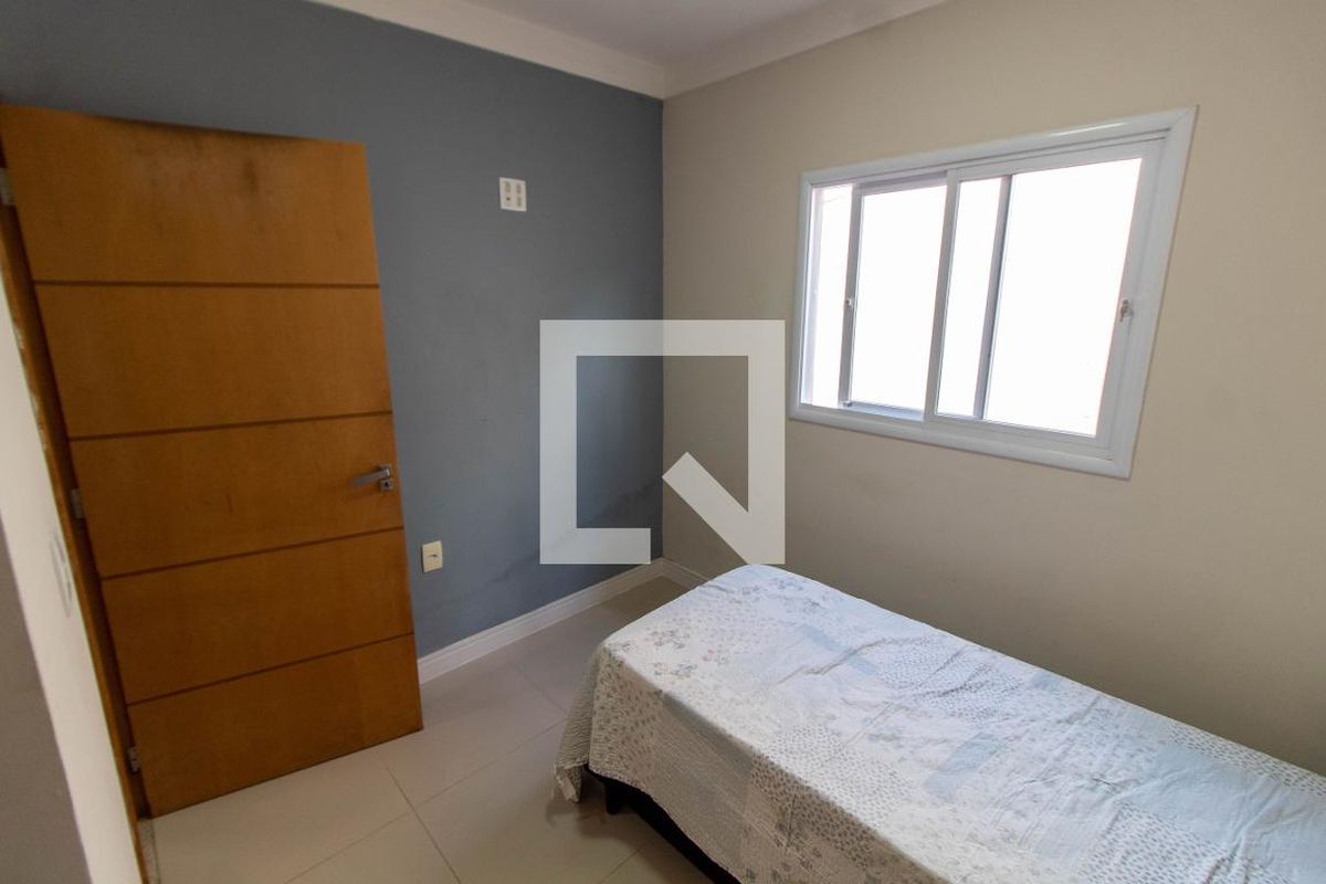 Casa à Venda - Jardim Santana, 3 Quartos,  136 m2 em , Campinas - sp | SoloBR