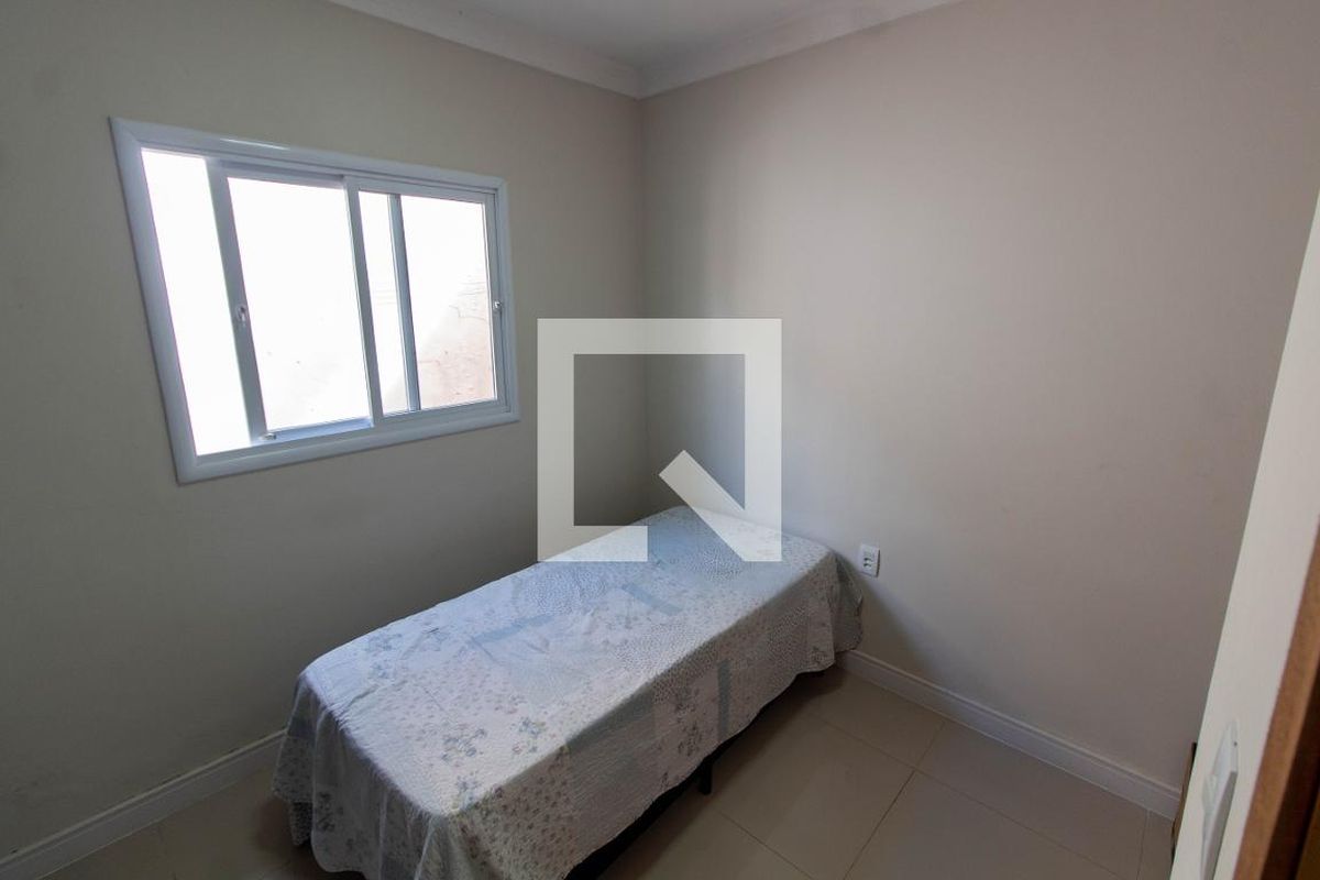Casa à Venda - Jardim Santana, 3 Quartos,  136 m2 em , Campinas - sp | SoloBR