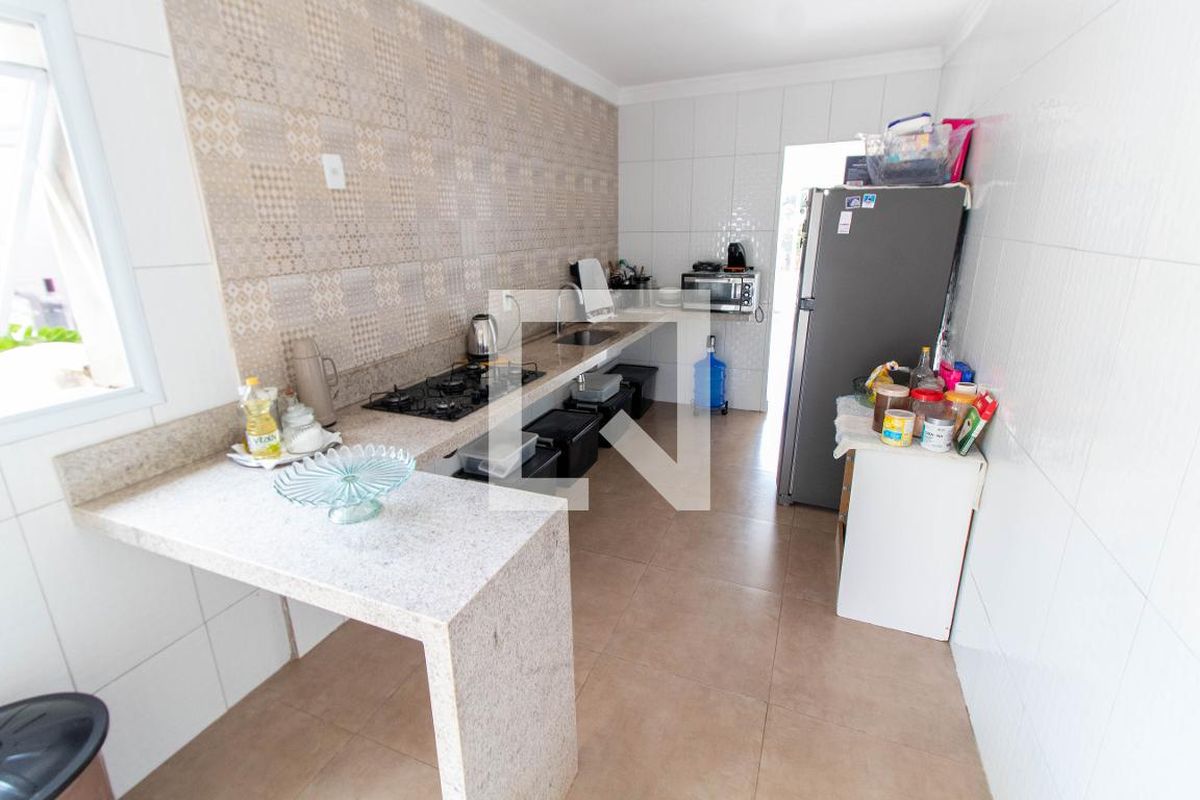 Casa à Venda - Jardim Santana, 3 Quartos,  136 m2 em , Campinas - sp | SoloBR