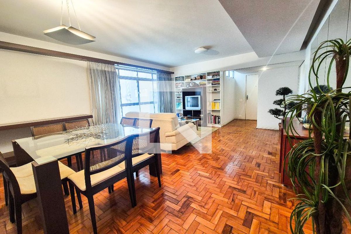Apartamento, 3 quartos, 135 m² - Foto 1