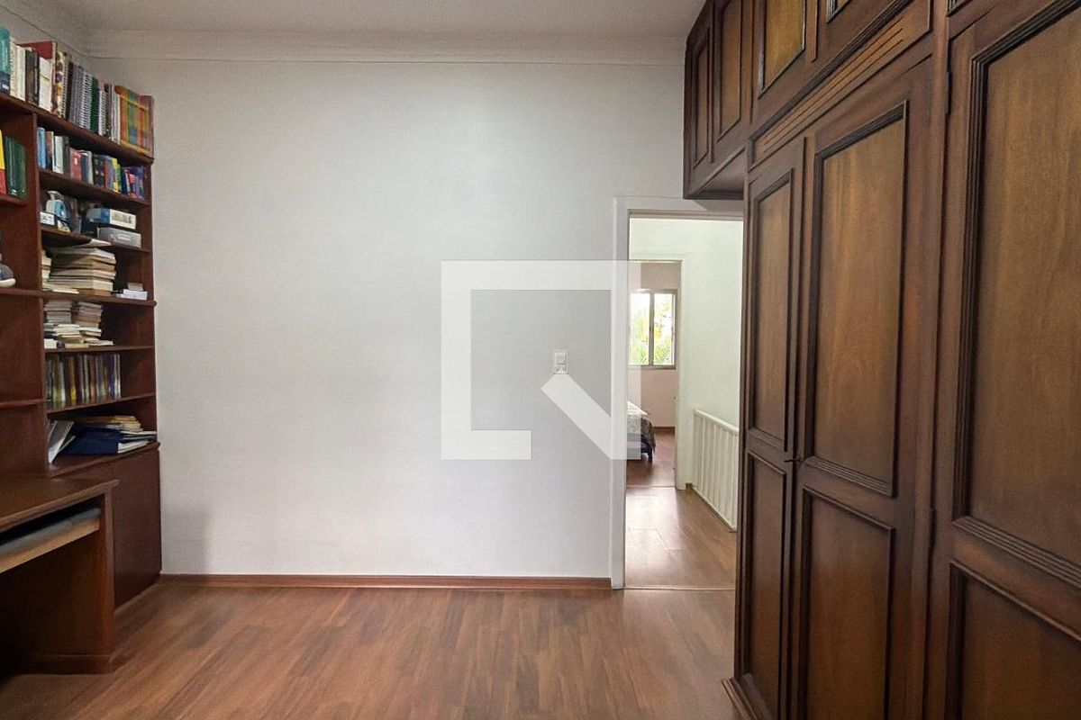 Casa, 4 quartos, 200 m² - Foto 13