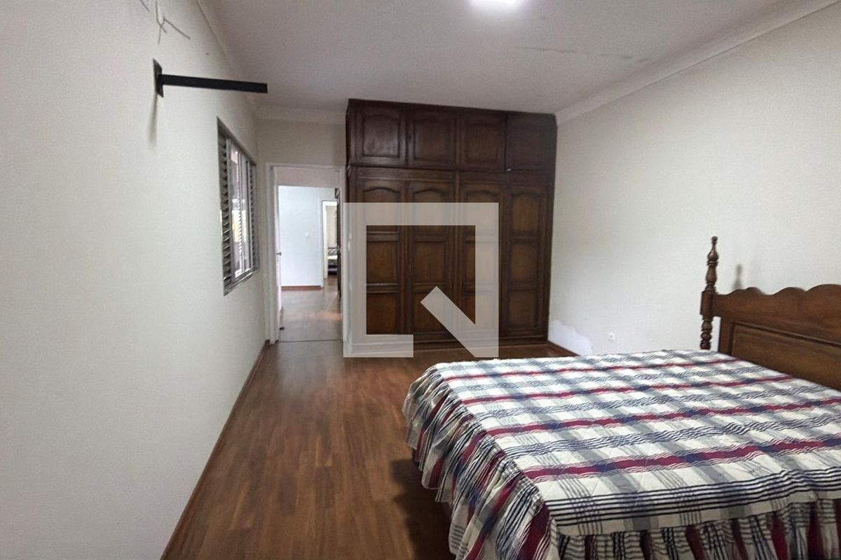 Casa, 4 quartos, 200 m² - Foto 21