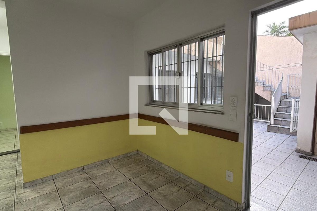 Casa, 4 quartos, 200 m² - Foto 57