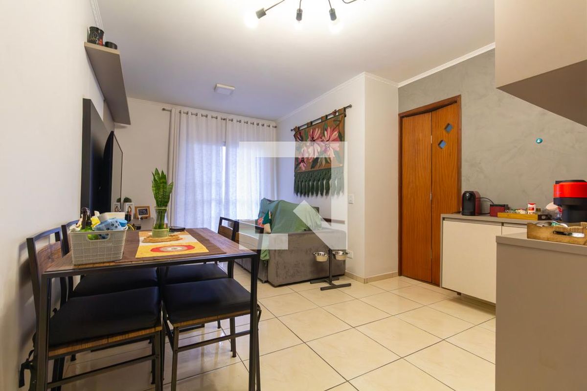 Apartamento, 3 quartos, 70 m² - Foto 1