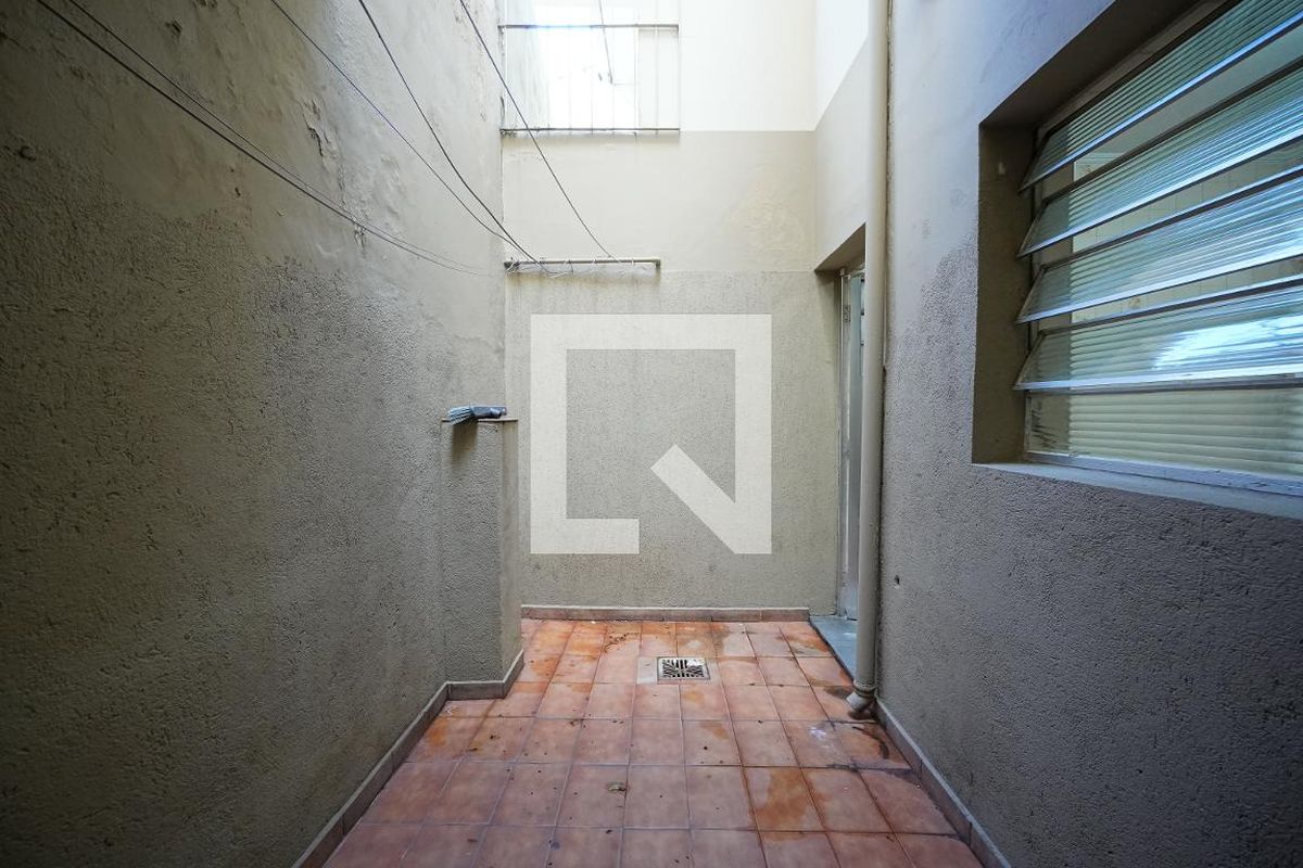 Casa, 2 quartos, 160 m² - Foto 32