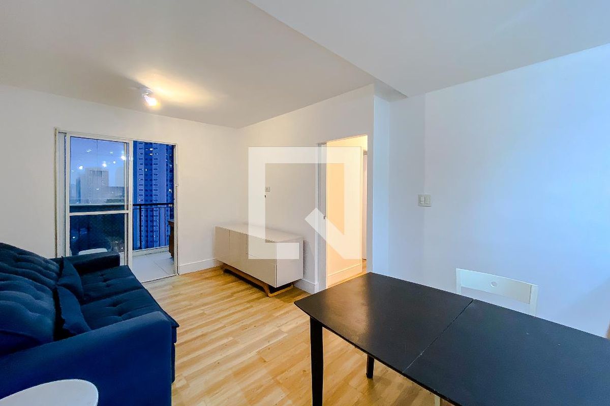 Apartamento, 3 quartos, 70 m² - Foto 1