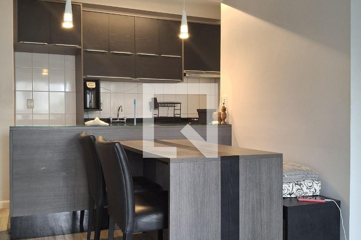 Apartamento, 2 quartos, 70 m² - Foto 2