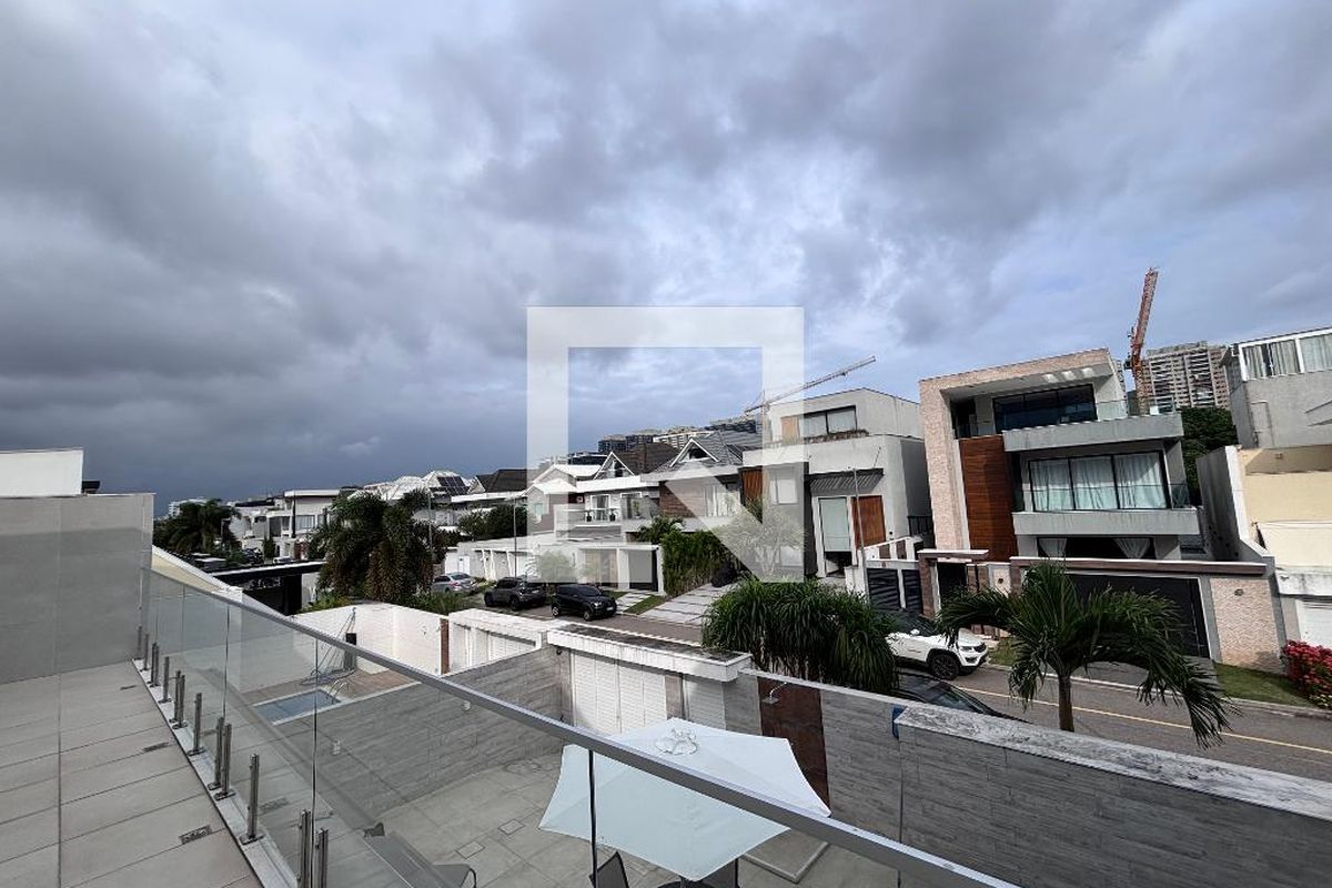 Casa, 3 quartos, 269 m² - Foto 30