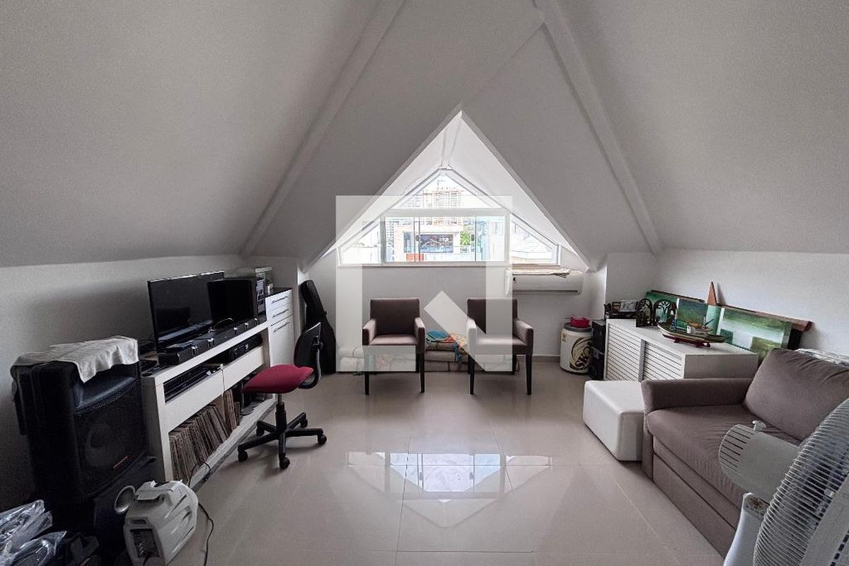 Casa, 3 quartos, 269 m² - Foto 48