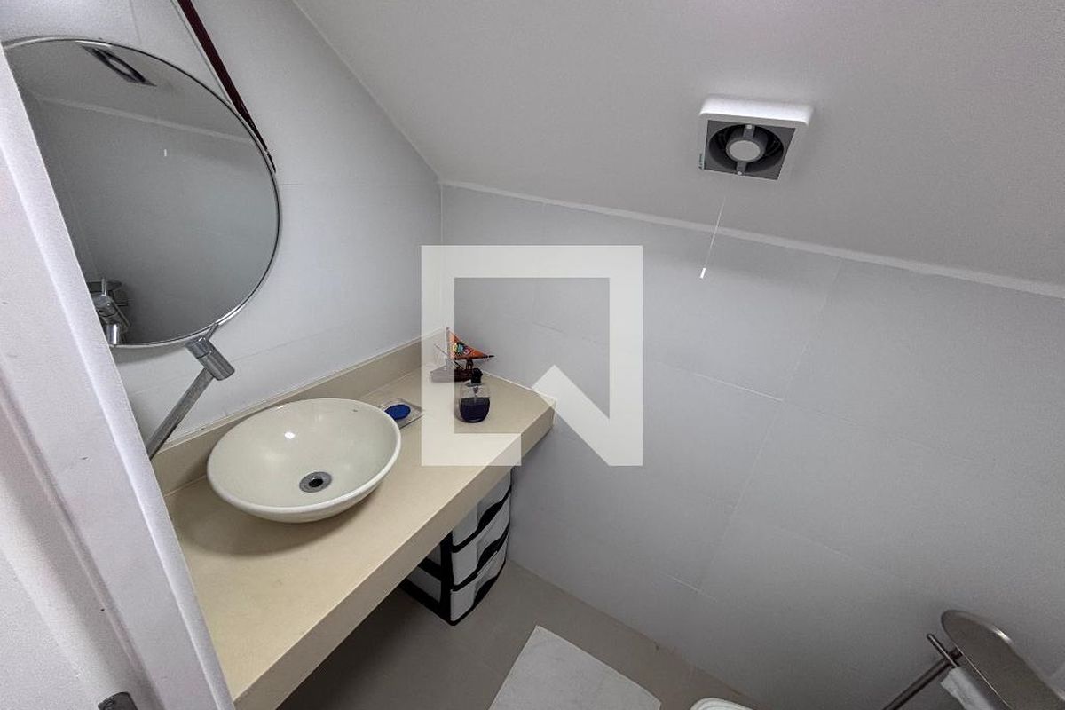 Casa, 3 quartos, 269 m² - Foto 54