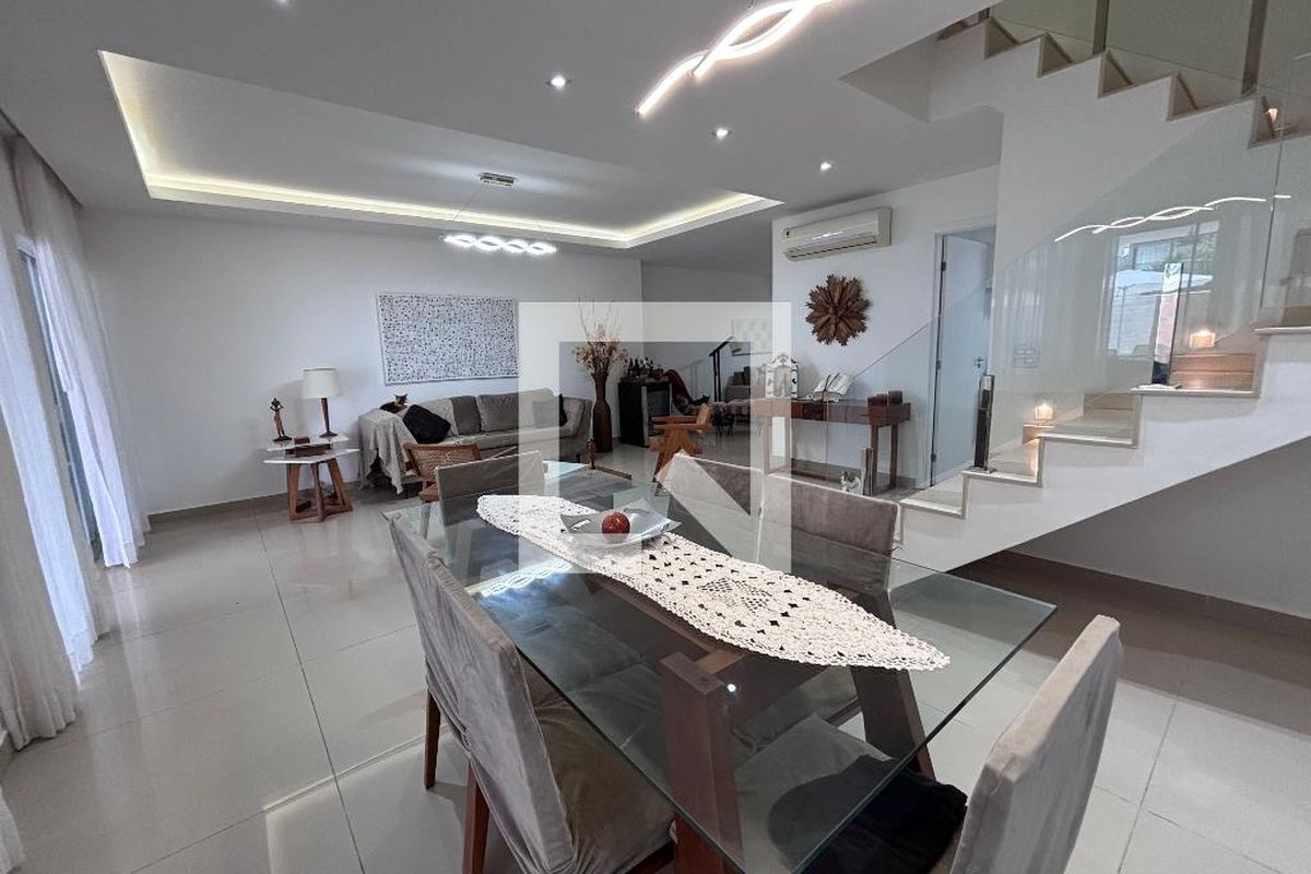 Casa, 3 quartos, 269 m² - Foto 4