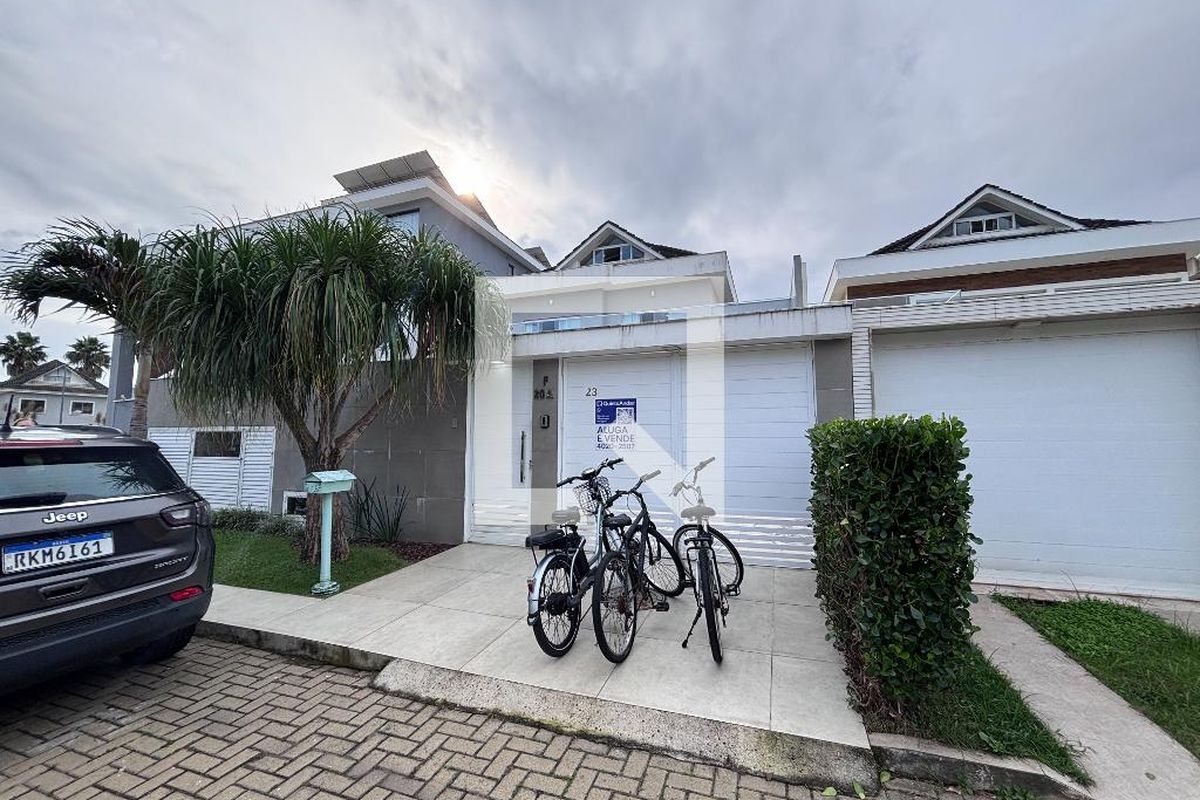 Casa, 3 quartos, 269 m² - Foto 80