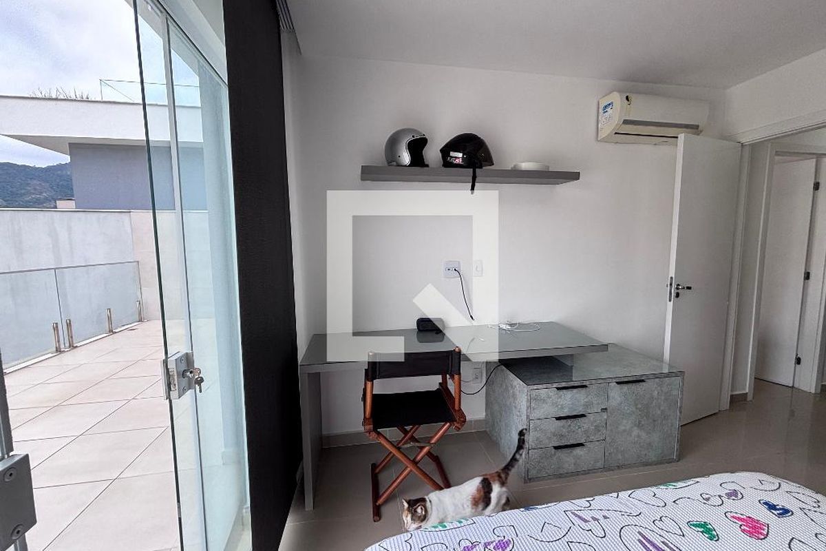 Casa, 3 quartos, 269 m² - Foto 41