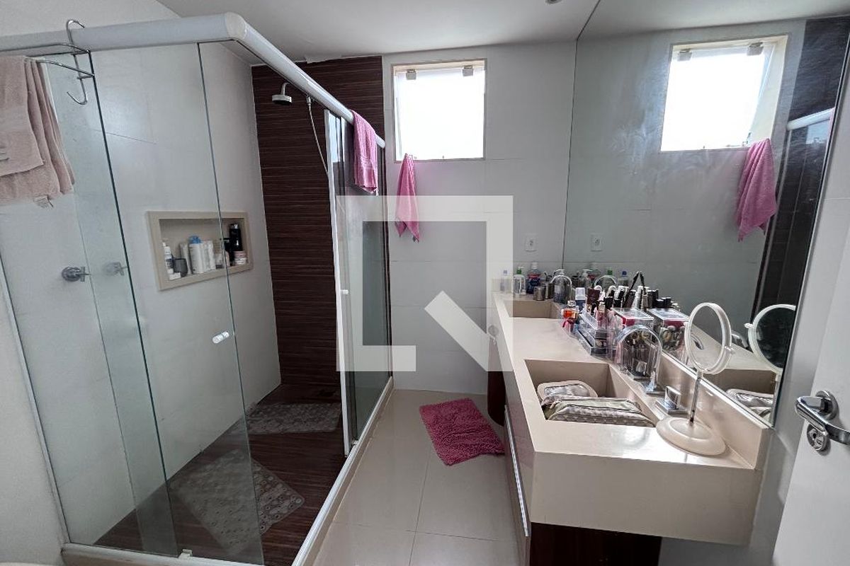 Casa, 3 quartos, 269 m² - Foto 35