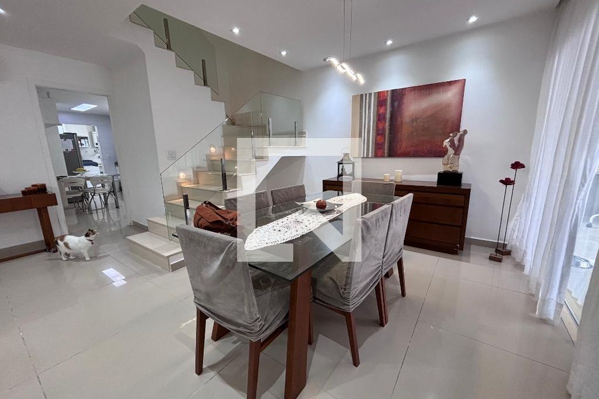 Casa, 3 quartos, 269 m² - Foto 1