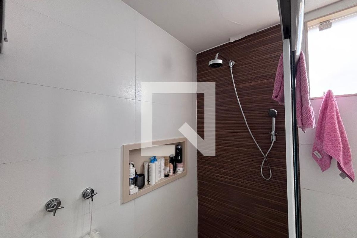 Casa, 3 quartos, 269 m² - Foto 38