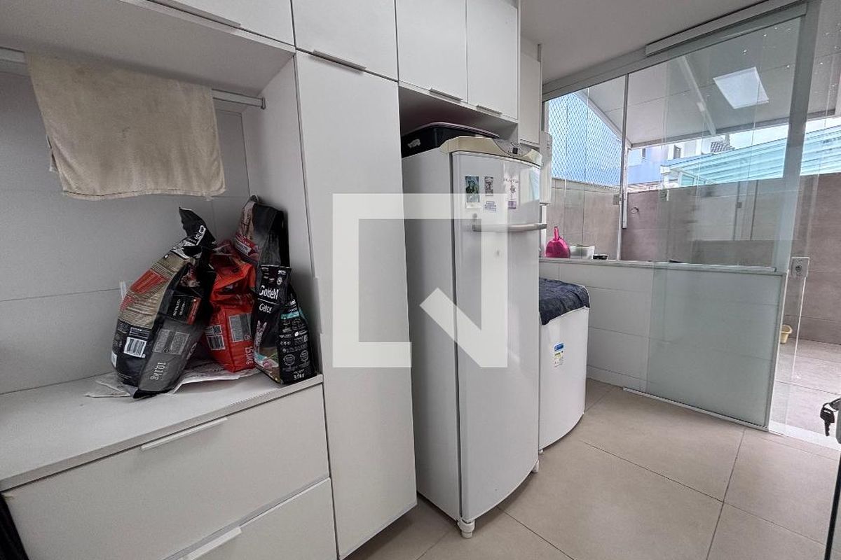 Casa, 3 quartos, 269 m² - Foto 64