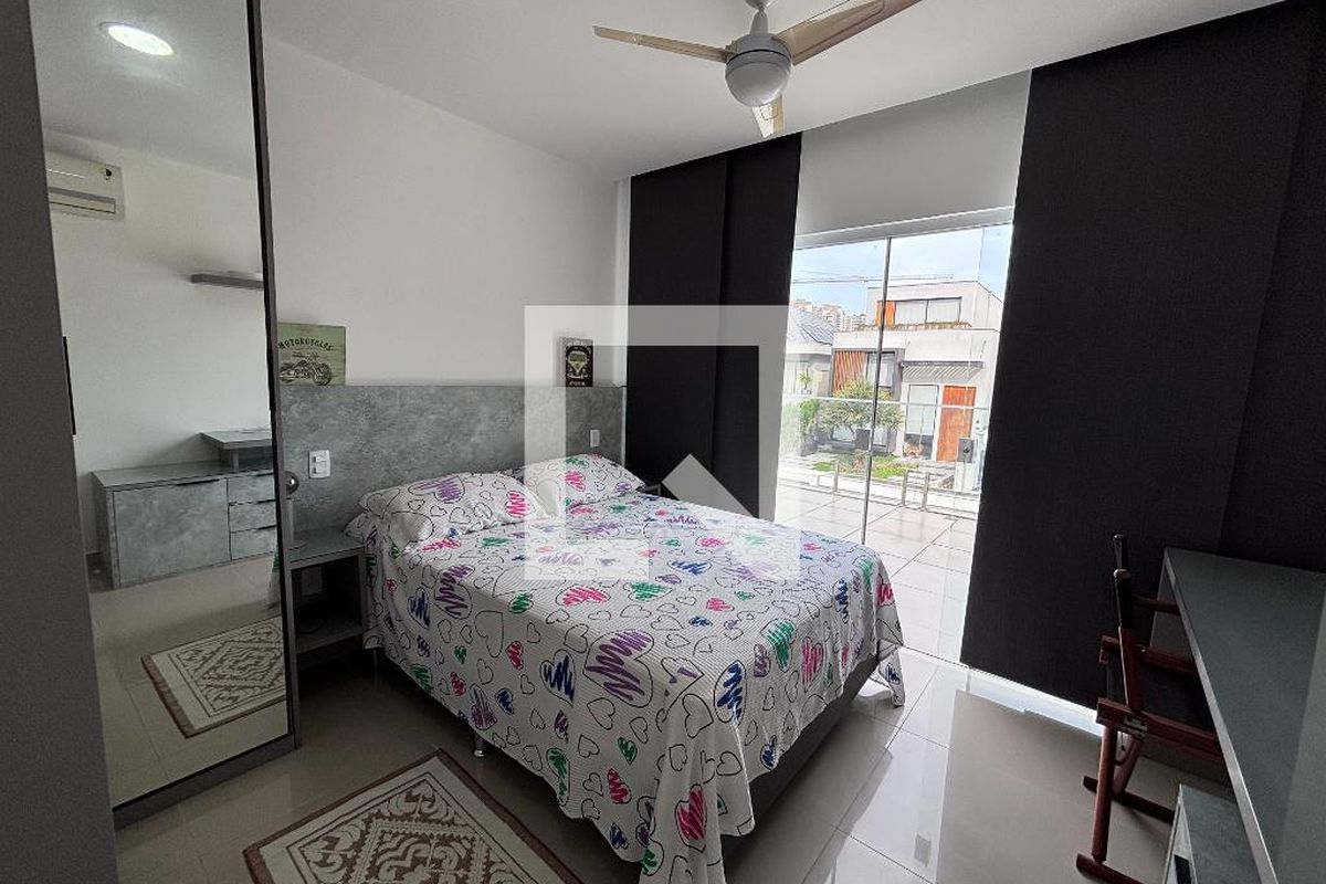 Casa, 3 quartos, 269 m² - Foto 40