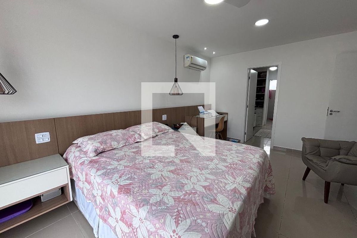 Casa, 3 quartos, 269 m² - Foto 26