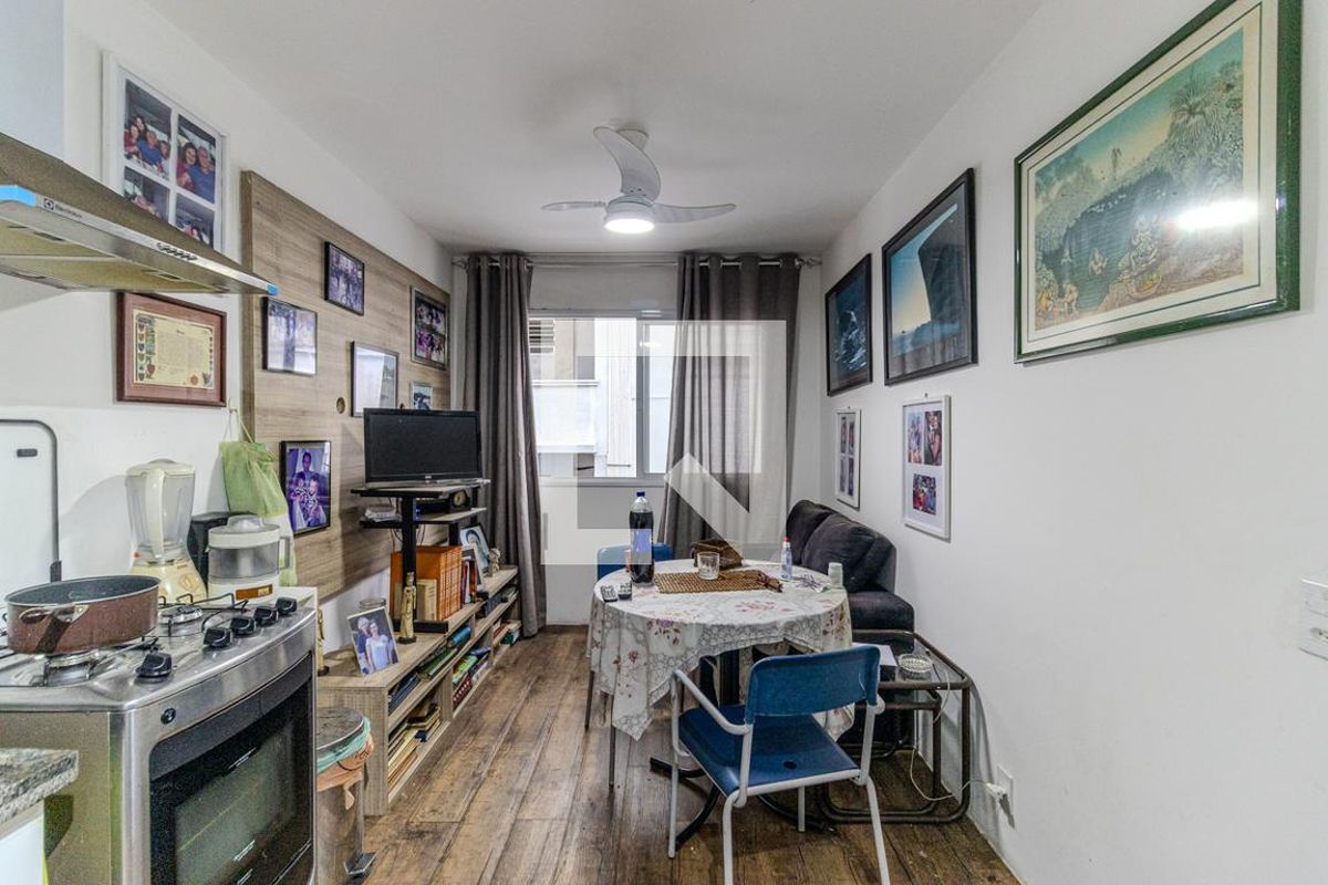 Apartamento, 1 quarto, 30 m² - Foto 2