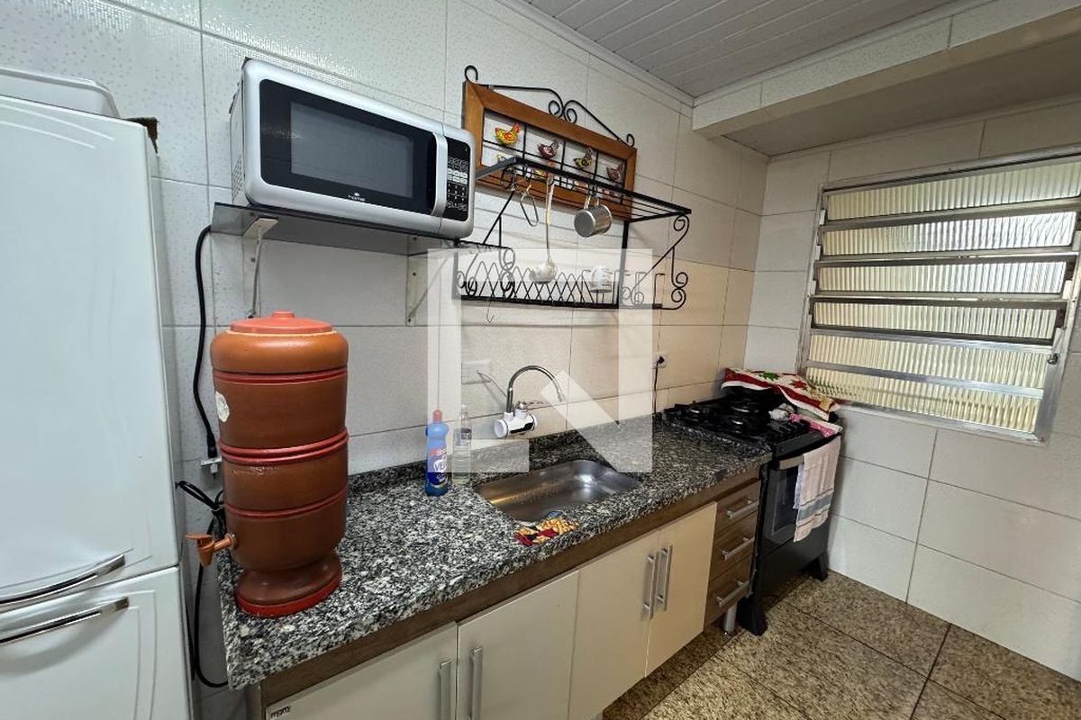 Casa, 2 quartos, 240 m² - Foto 22