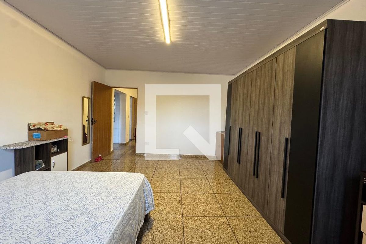 Casa, 2 quartos, 240 m² - Foto 12