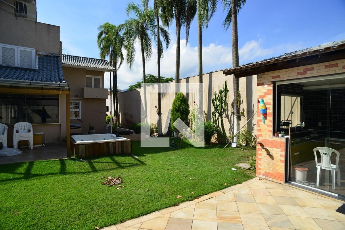 Casa, 5 quartos, 716 m² - Foto 17
