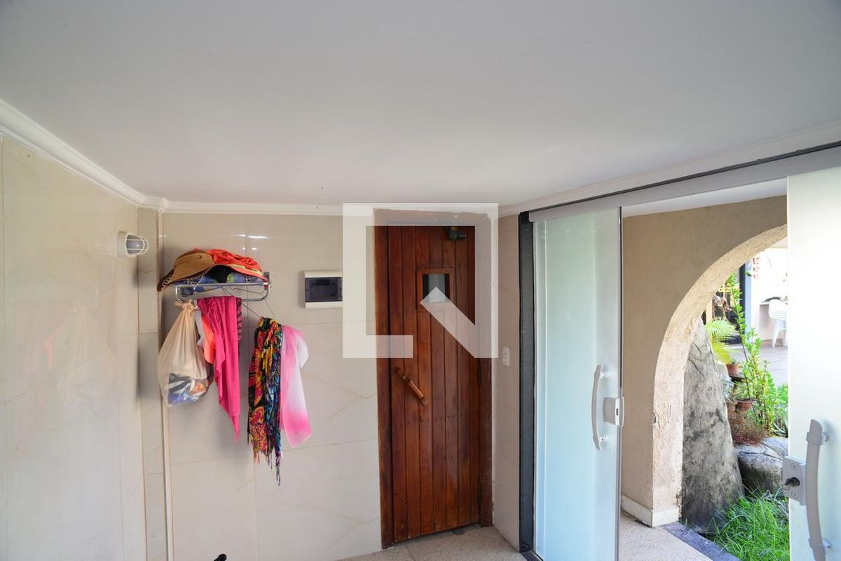 Casa, 5 quartos, 716 m² - Foto 47