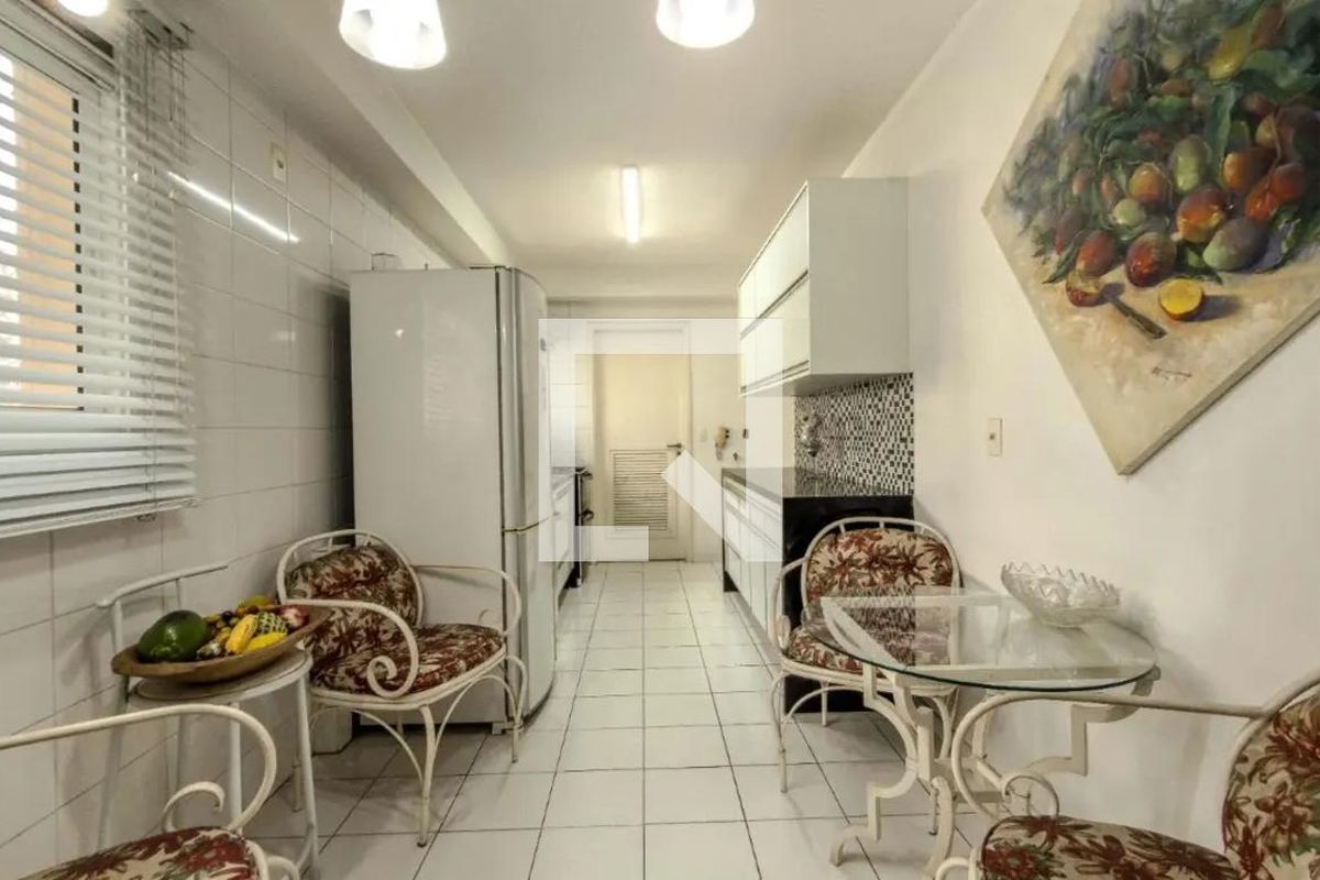 Apartamento, 3 quartos, 210 m² - Foto 14