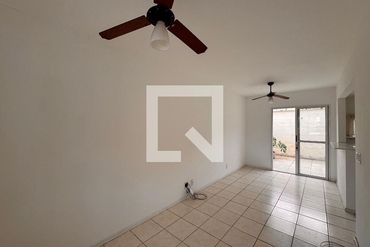 Casa, 3 quartos, 84 m² - Foto 3