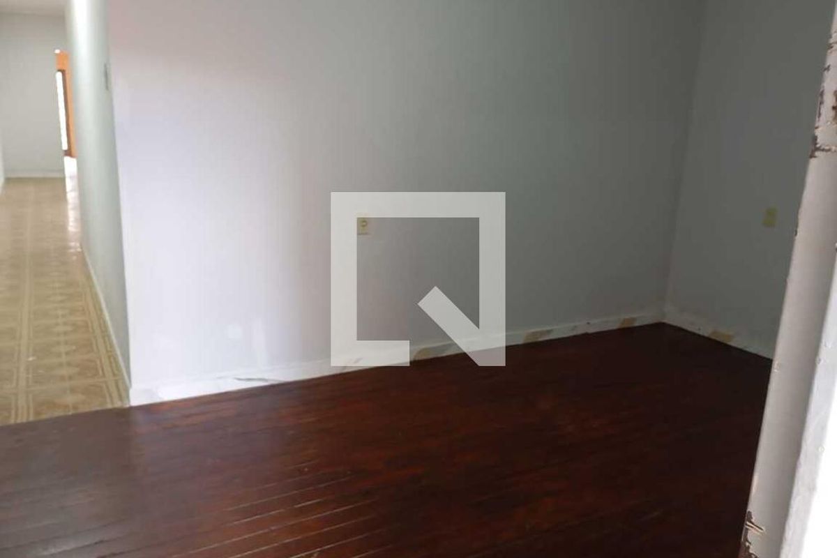 Casa à Venda - Centro, 3 Quartos,  180 m2 em , Campinas - sp | SoloBR