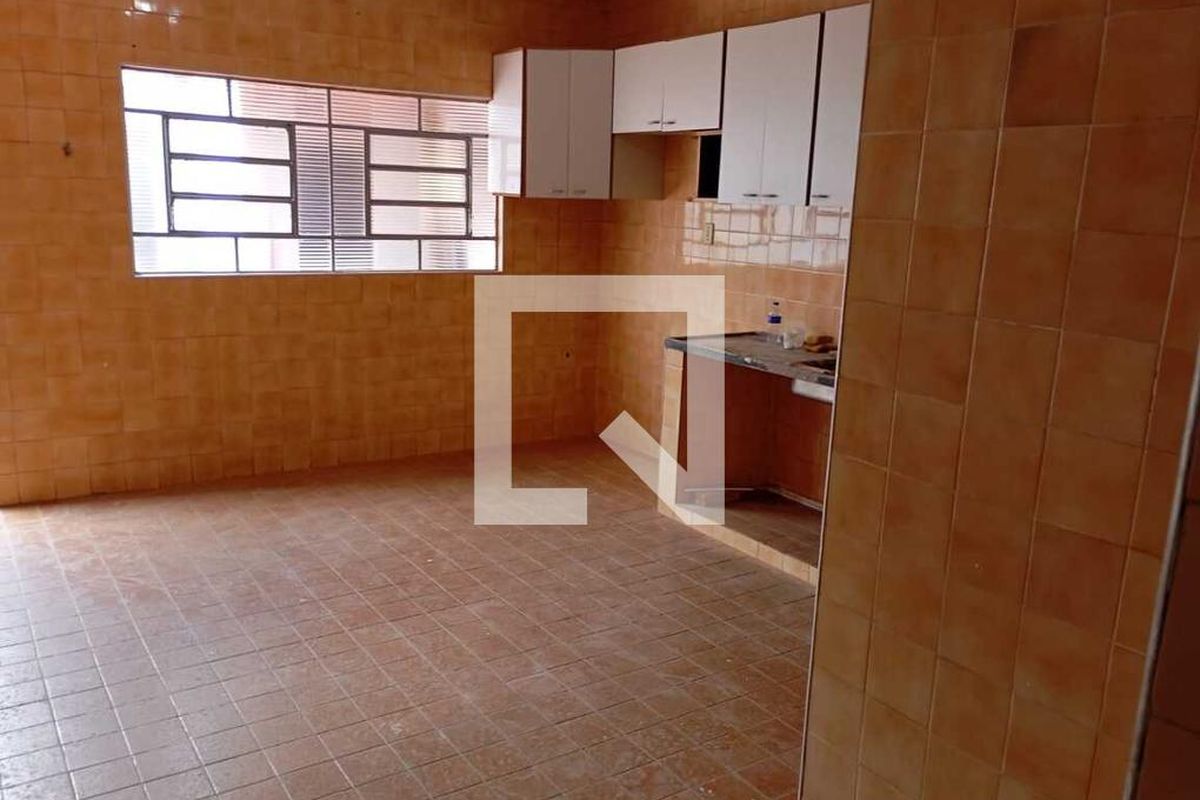 Casa à Venda - Centro, 3 Quartos,  180 m2 em , Campinas - sp | SoloBR