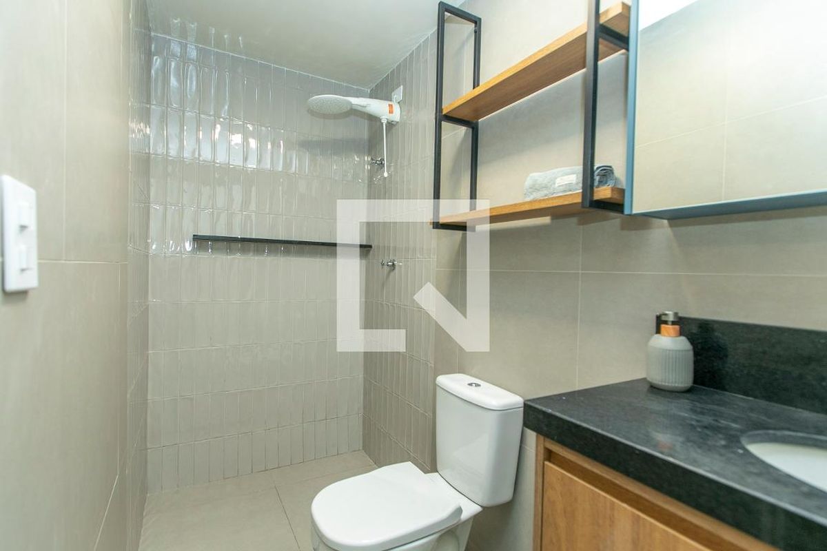 Apartamento à Venda - Centro, 1 Quarto,  45 m2 em , Campinas - sp | SoloBR
