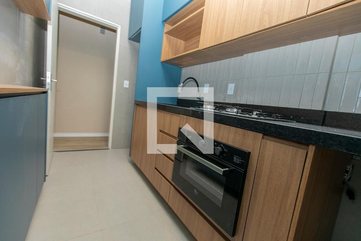 Apartamento à Venda - Centro, 1 Quarto,  45 m2 em , Campinas - sp | SoloBR
