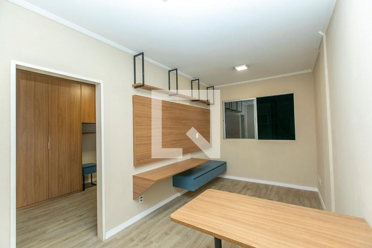 Apartamento à Venda - Centro, 1 Quarto,  45 m2 em , Campinas - sp | SoloBR
