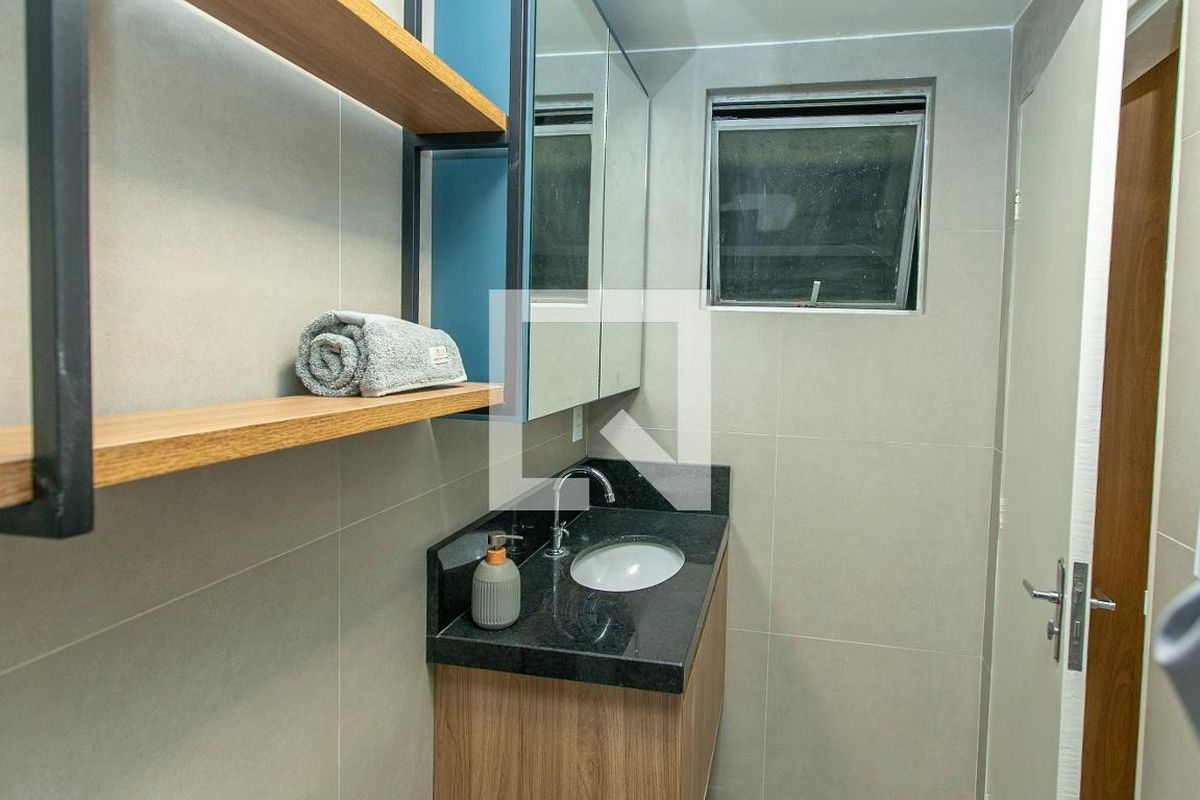 Apartamento à Venda - Centro, 1 Quarto,  45 m2 em , Campinas - sp | SoloBR