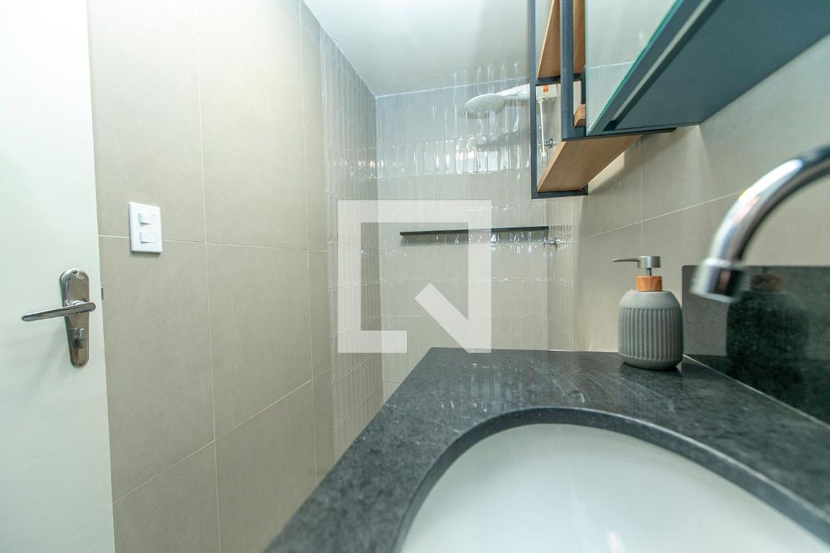 Apartamento à Venda - Centro, 1 Quarto,  45 m2 em , Campinas - sp | SoloBR