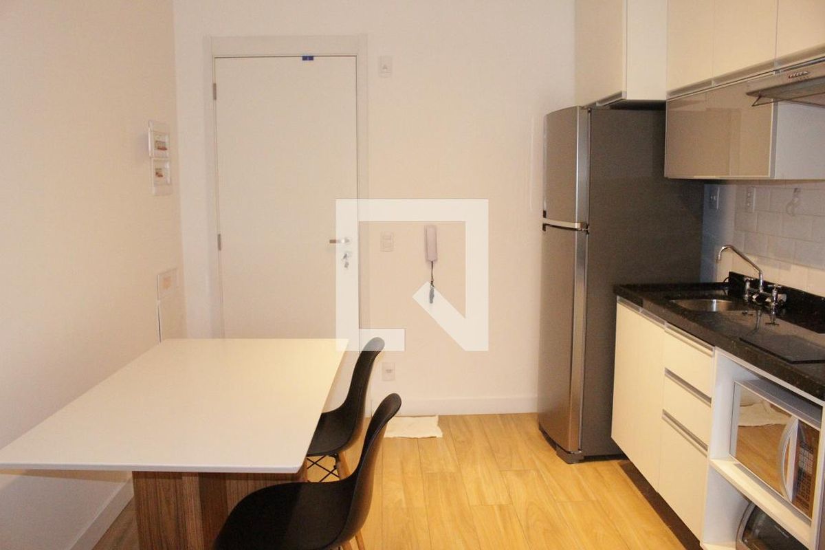 Apartamento, 1 quarto, 38 m² - Foto 2