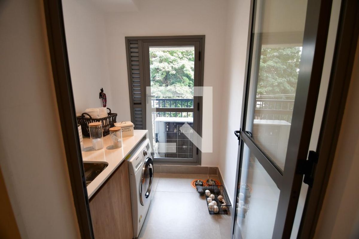 Apartamento à Venda - Cambuí, 3 Quartos,  139 m2 em , Campinas - sp | SoloBR