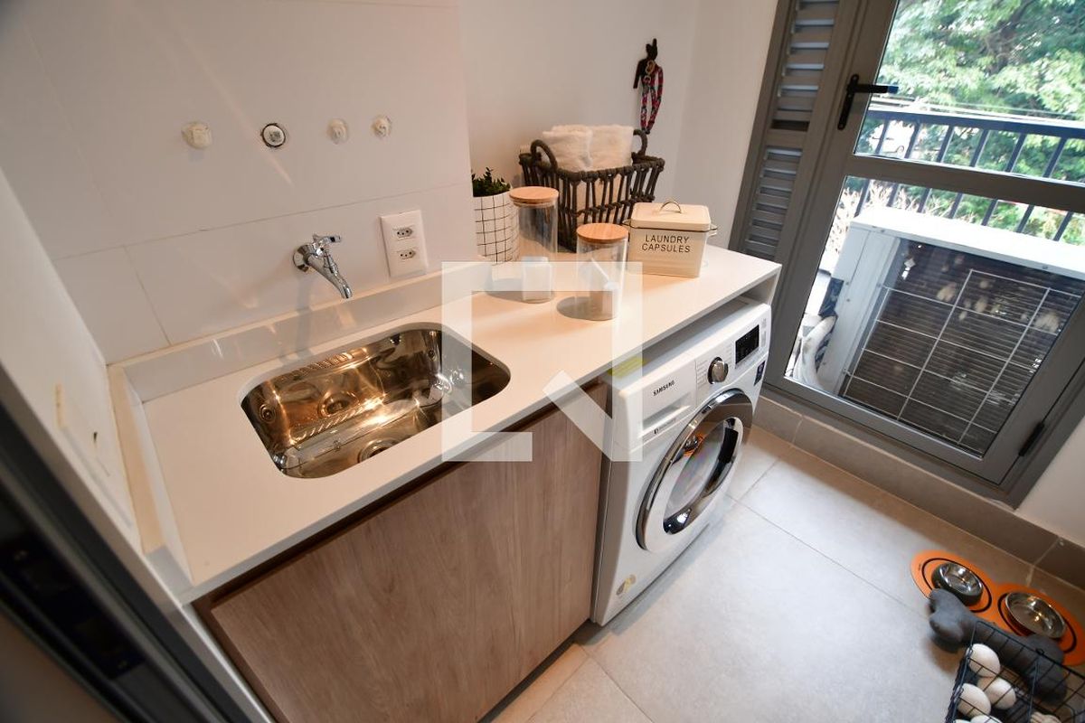 Apartamento à Venda - Cambuí, 3 Quartos,  139 m2 em , Campinas - sp | SoloBR