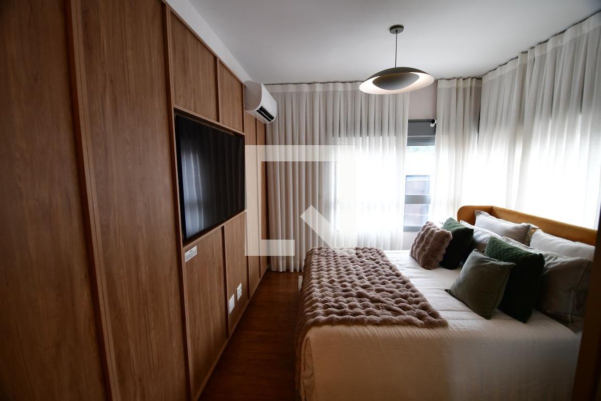 Apartamento à Venda - Cambuí, 3 Quartos,  139 m2 em , Campinas - sp | SoloBR