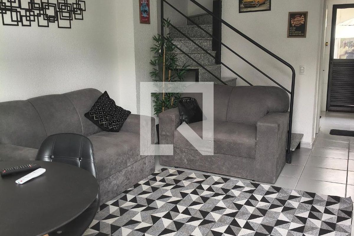 Casa, 2 quartos, 74 m² - Foto 1
