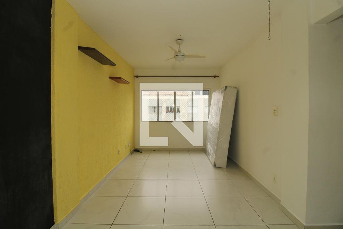 Apartamento, 2 quartos, 75 m² - Foto 2