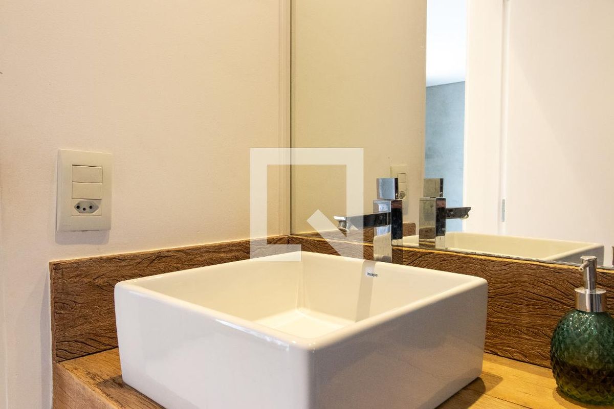 Apartamento à Venda - Mansões Santo Antônio, 2 Quartos,  74 m2 em , Campinas - sp | SoloBR