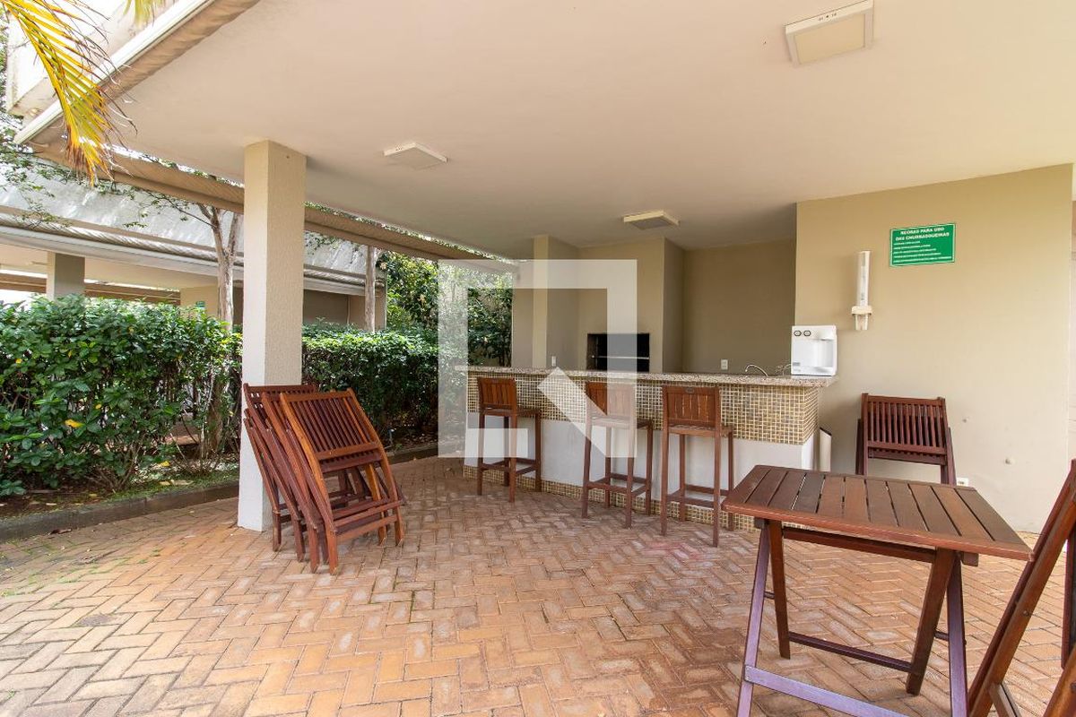 Apartamento à Venda - Mansões Santo Antônio, 2 Quartos,  74 m2 em , Campinas - sp | SoloBR