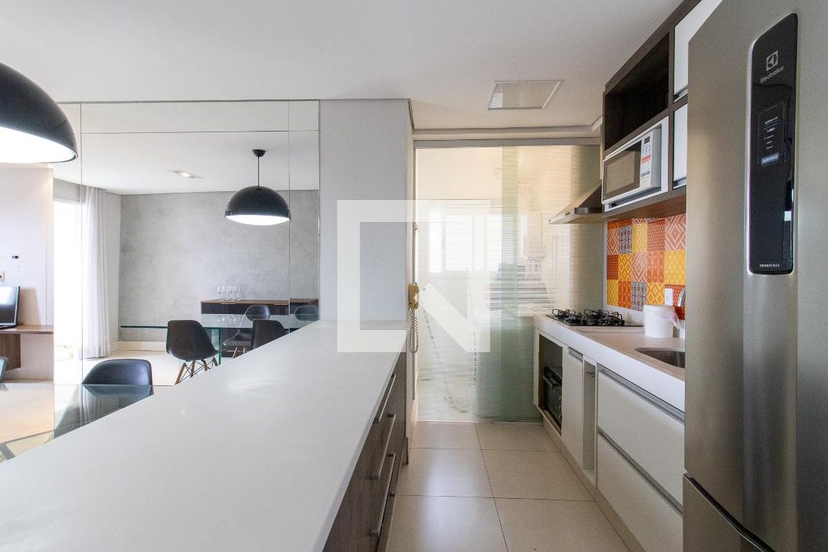Apartamento à Venda - Mansões Santo Antônio, 2 Quartos,  74 m2 em , Campinas - sp | SoloBR